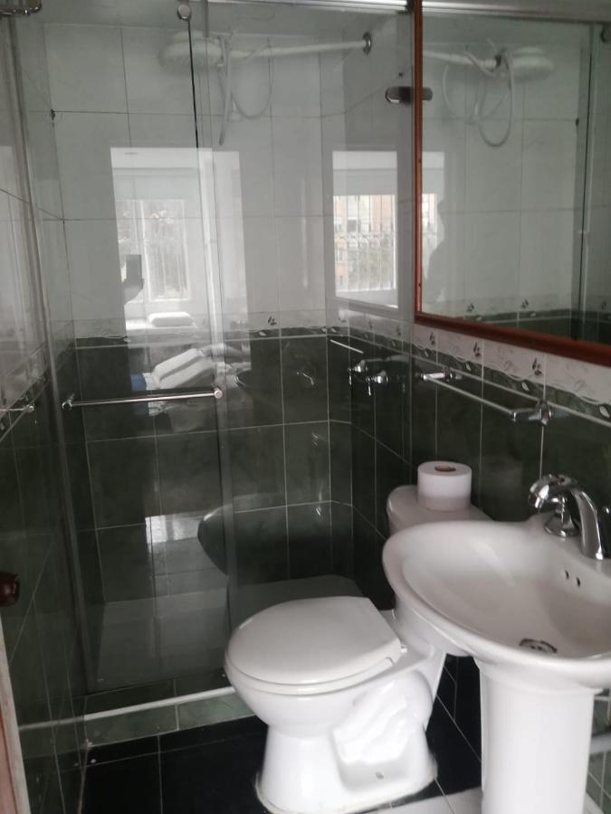 C Hotelera Rey.Es Богота Екстериор снимка