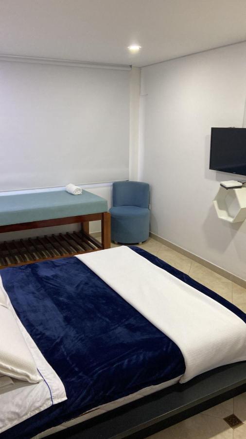 C Hotelera Rey.Es Богота Екстериор снимка